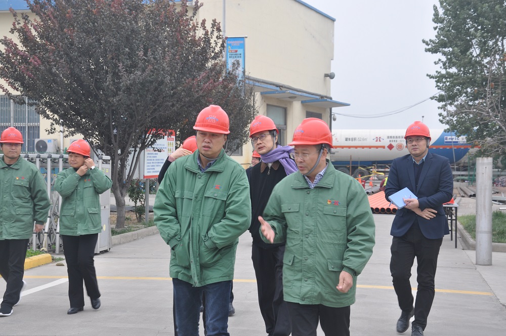 1542594944844240.jpg 3.jpg